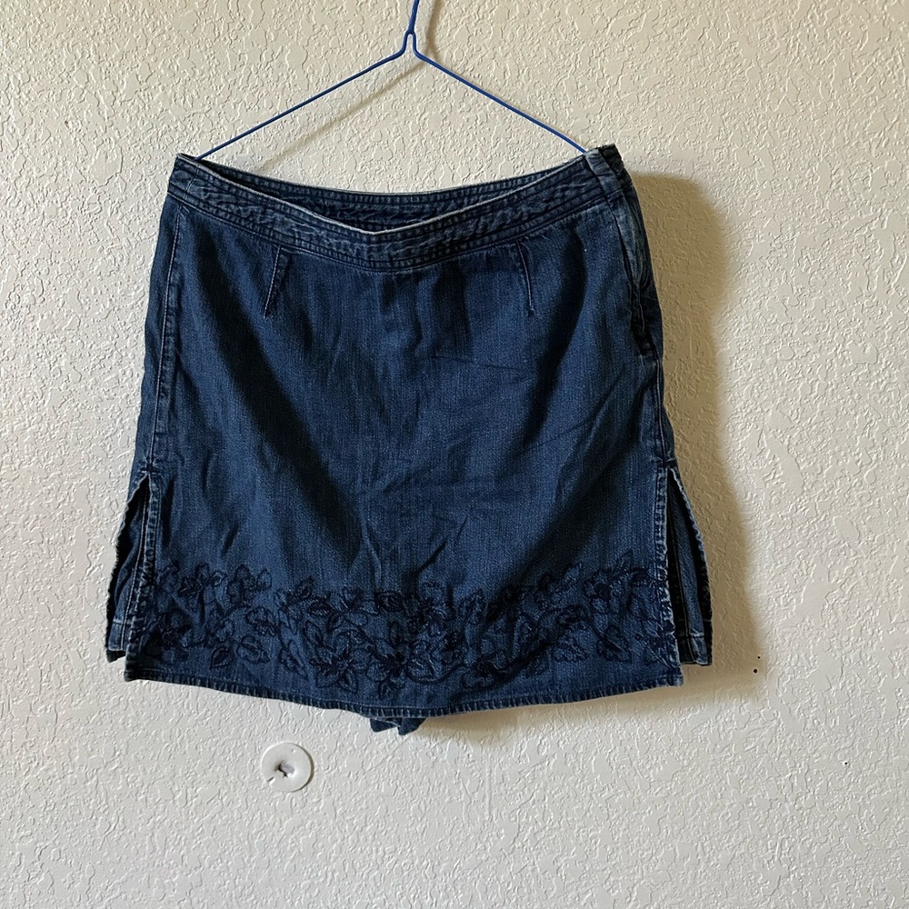 Liz Claiborne Blue Denim Skort